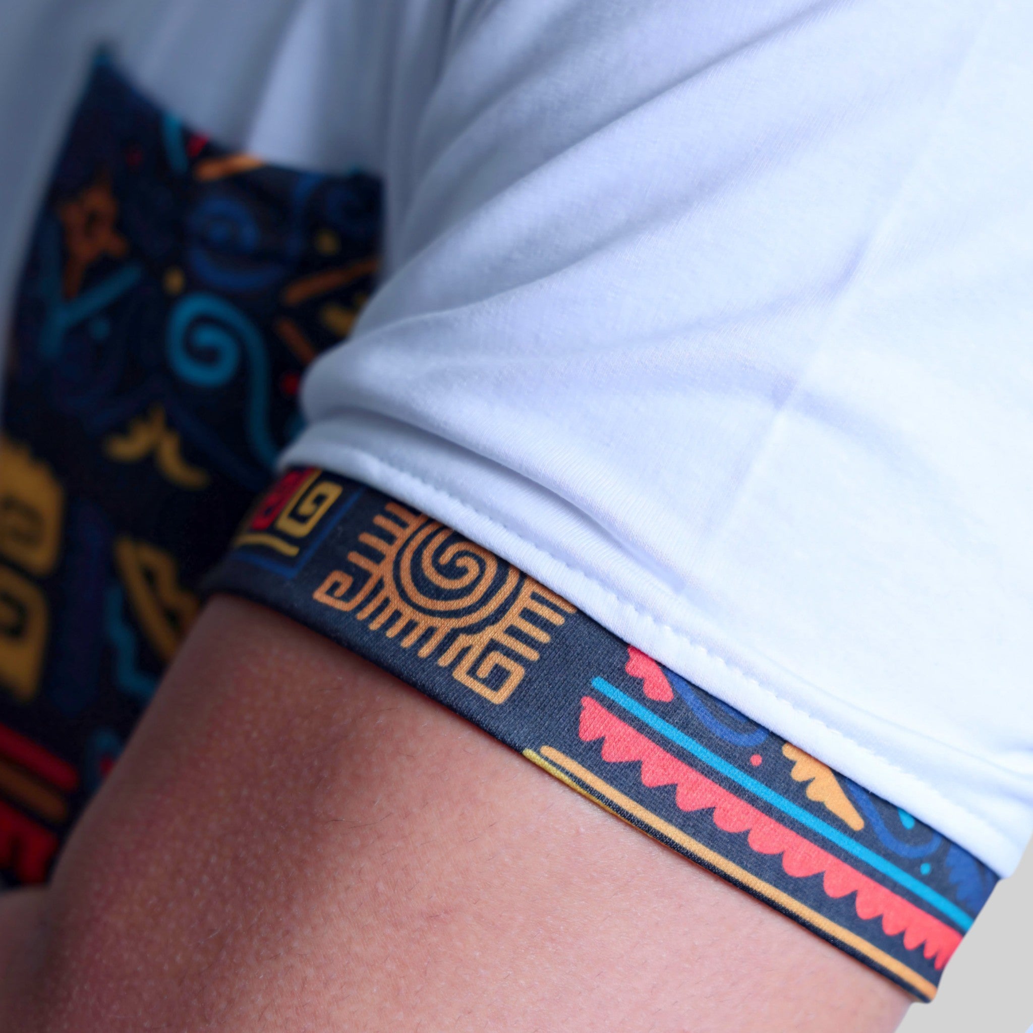 Colorful Trendy Set – Shirt & Pants Co-ords (White & Multi)