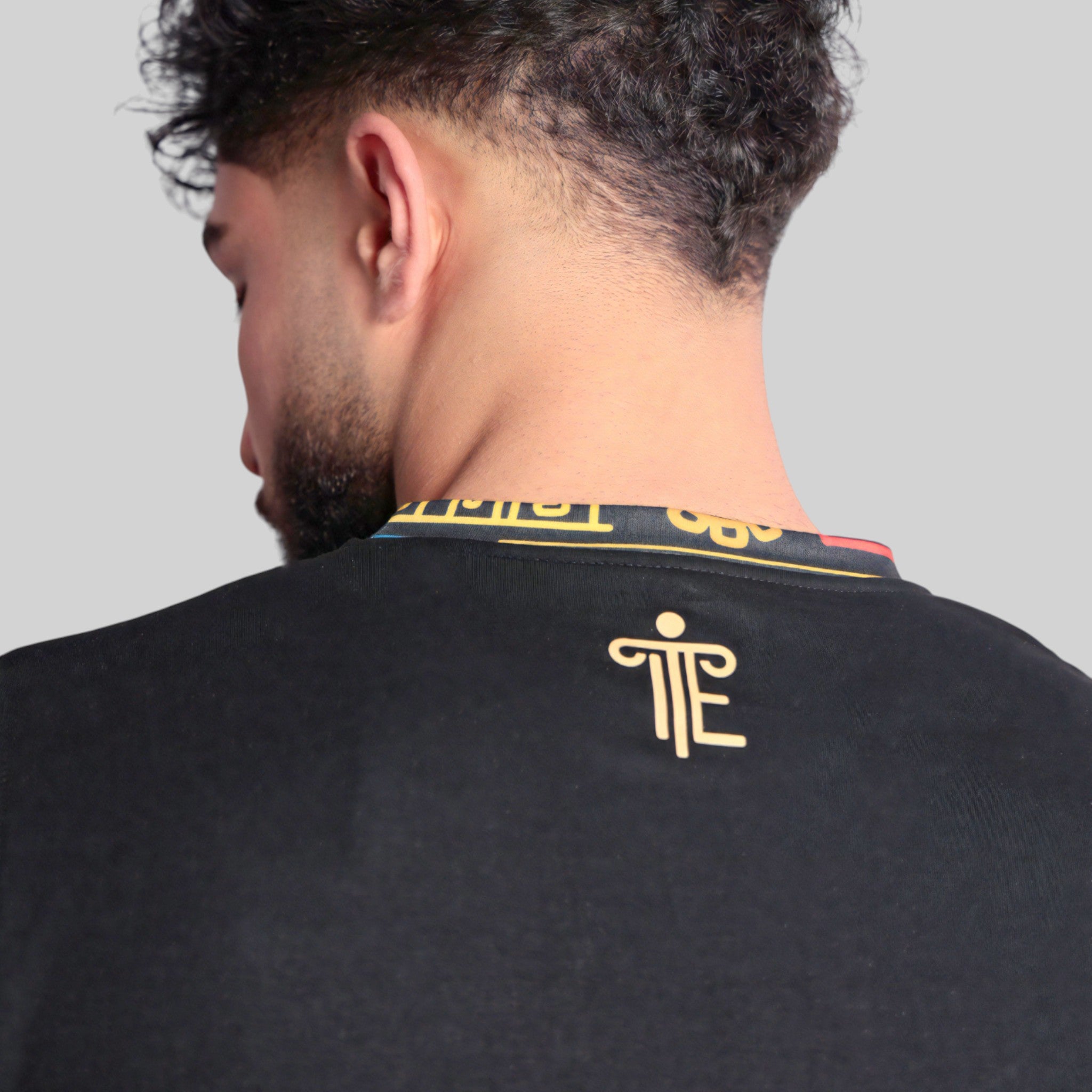 Colorful Trendy Set – Shirt & Pants Co-ords (Black & Multi)