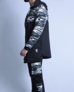 Camo Contrast Pullover Hoodie - Image 7